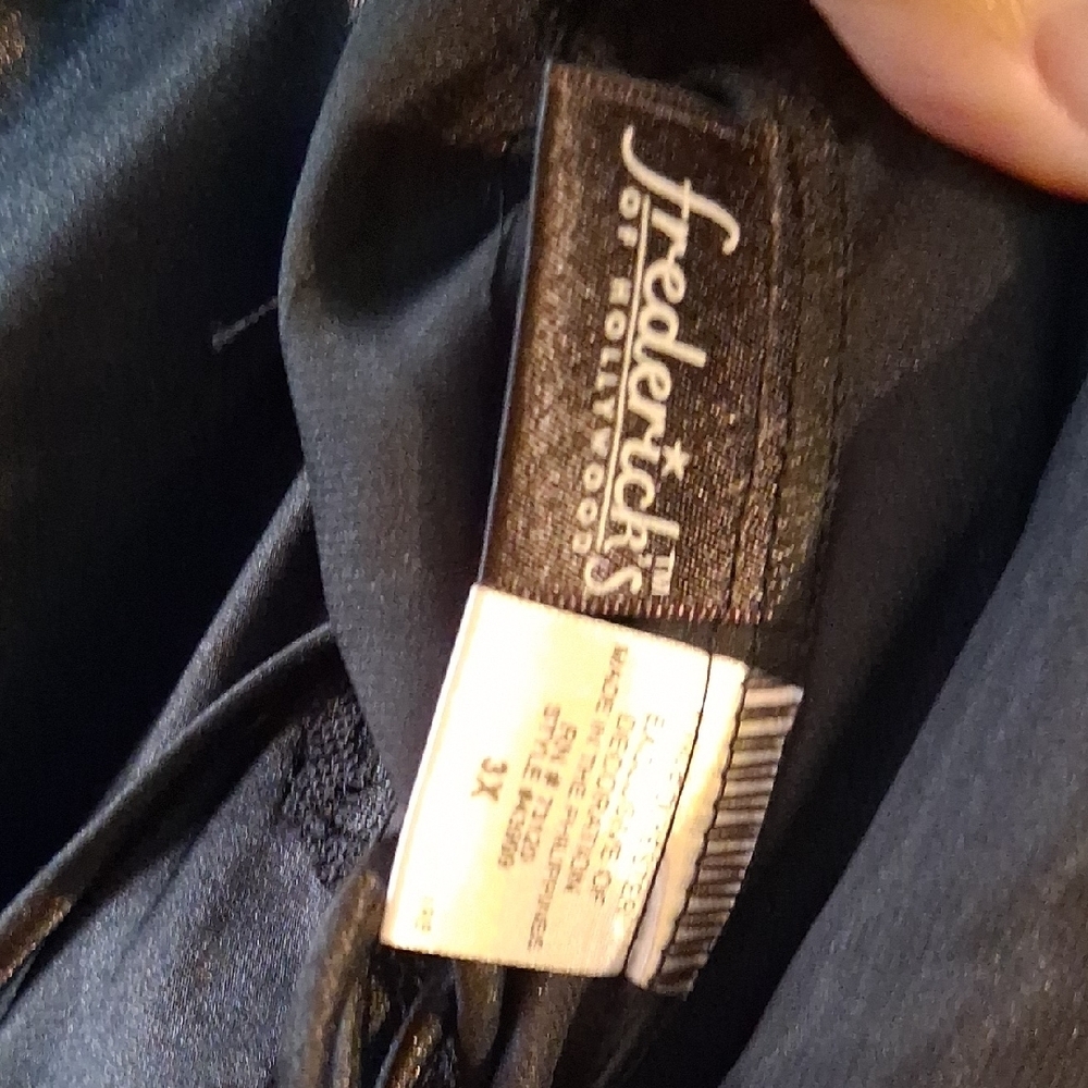 Frederick's of Hollywood Black Chemise - Picture 2 of 6